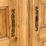 Armoire en sapin 12 panneaux