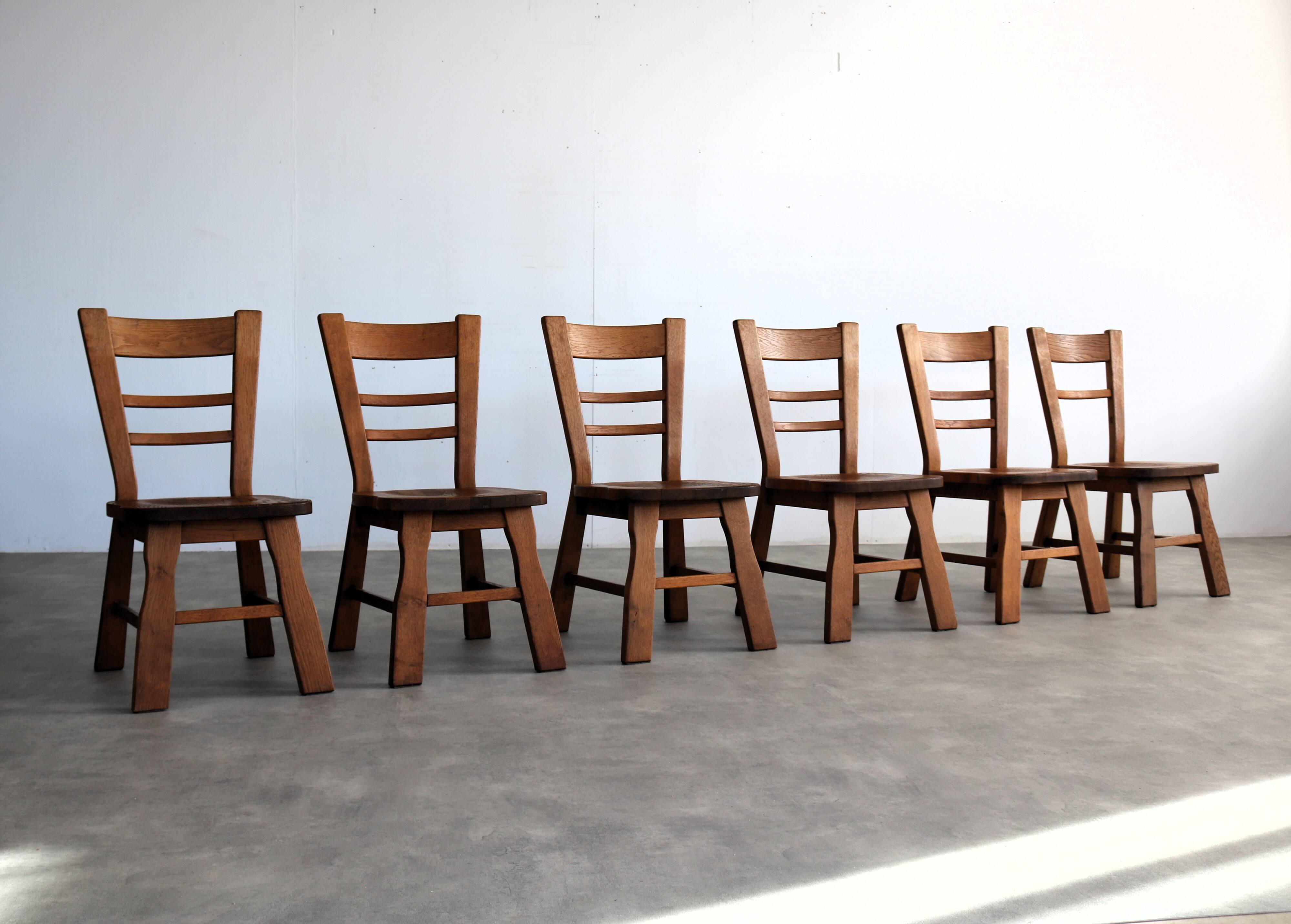 ensemble de 6 chaises à manger brutalistes