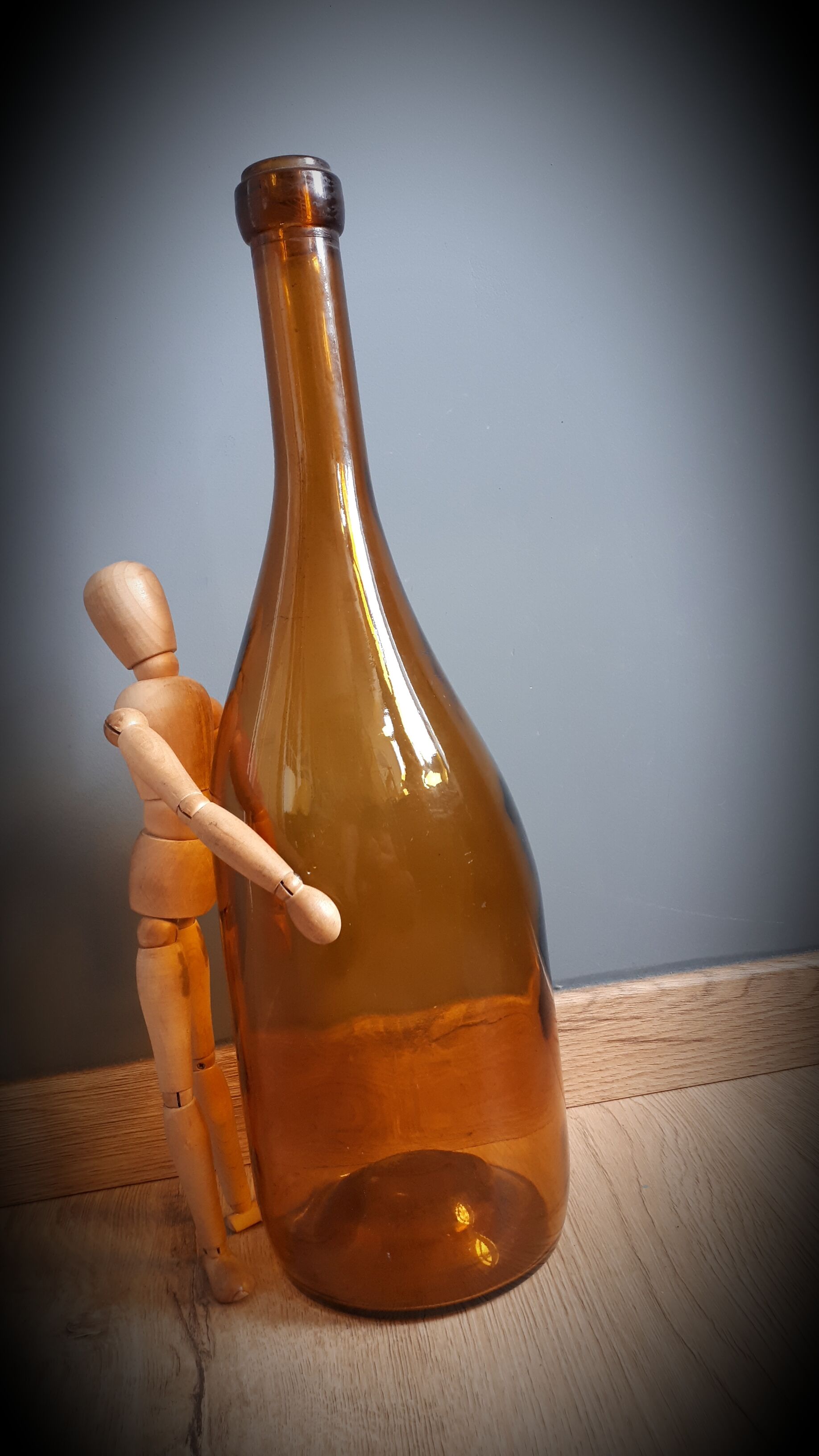 Bouteille marron ocre