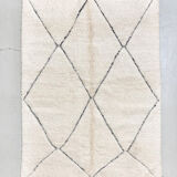 Moroccan Berber carpet beni ouarain ecru diamonds nors engraved 230x157cm