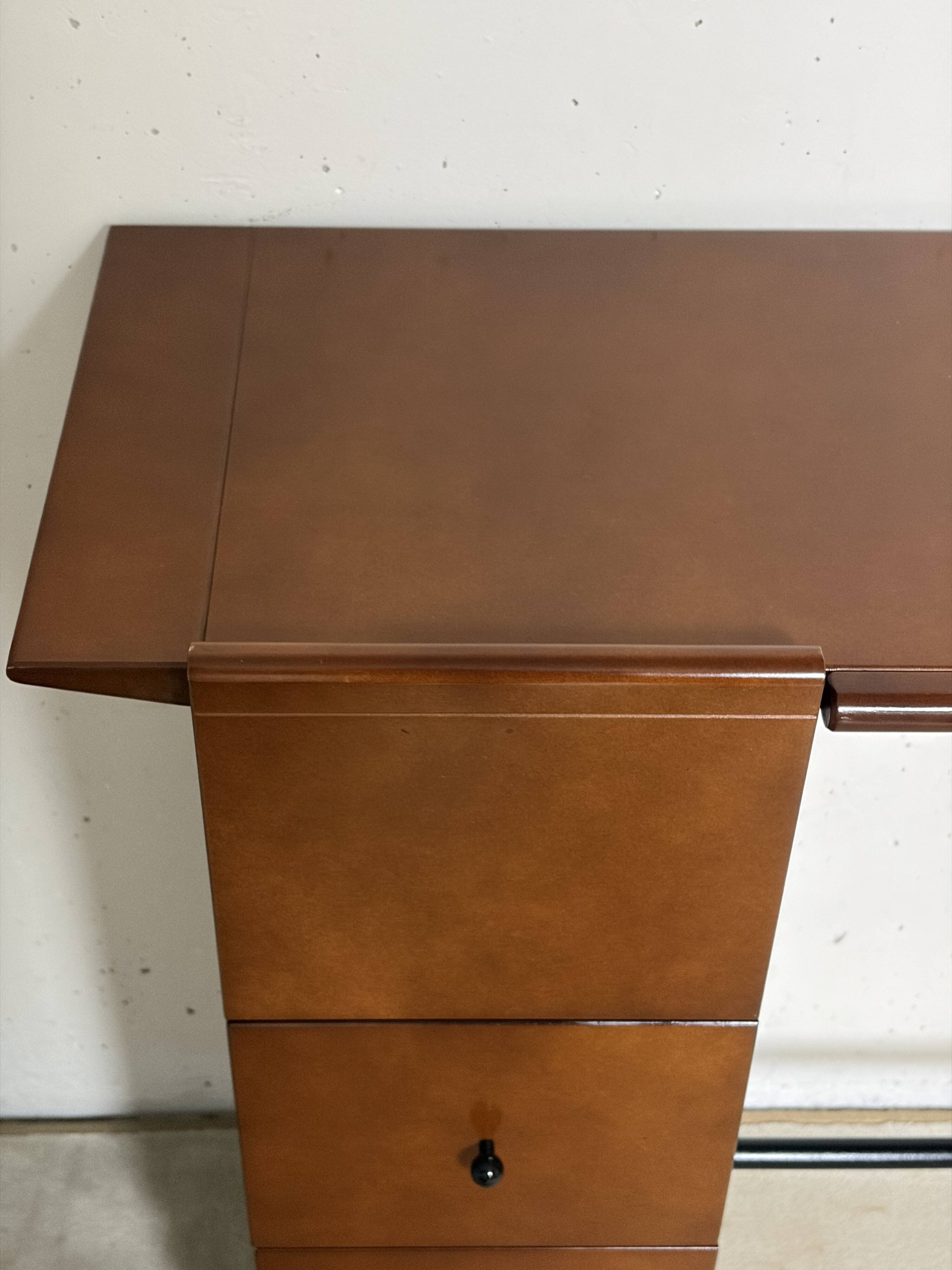 Console table Irena Rosinski, 1980