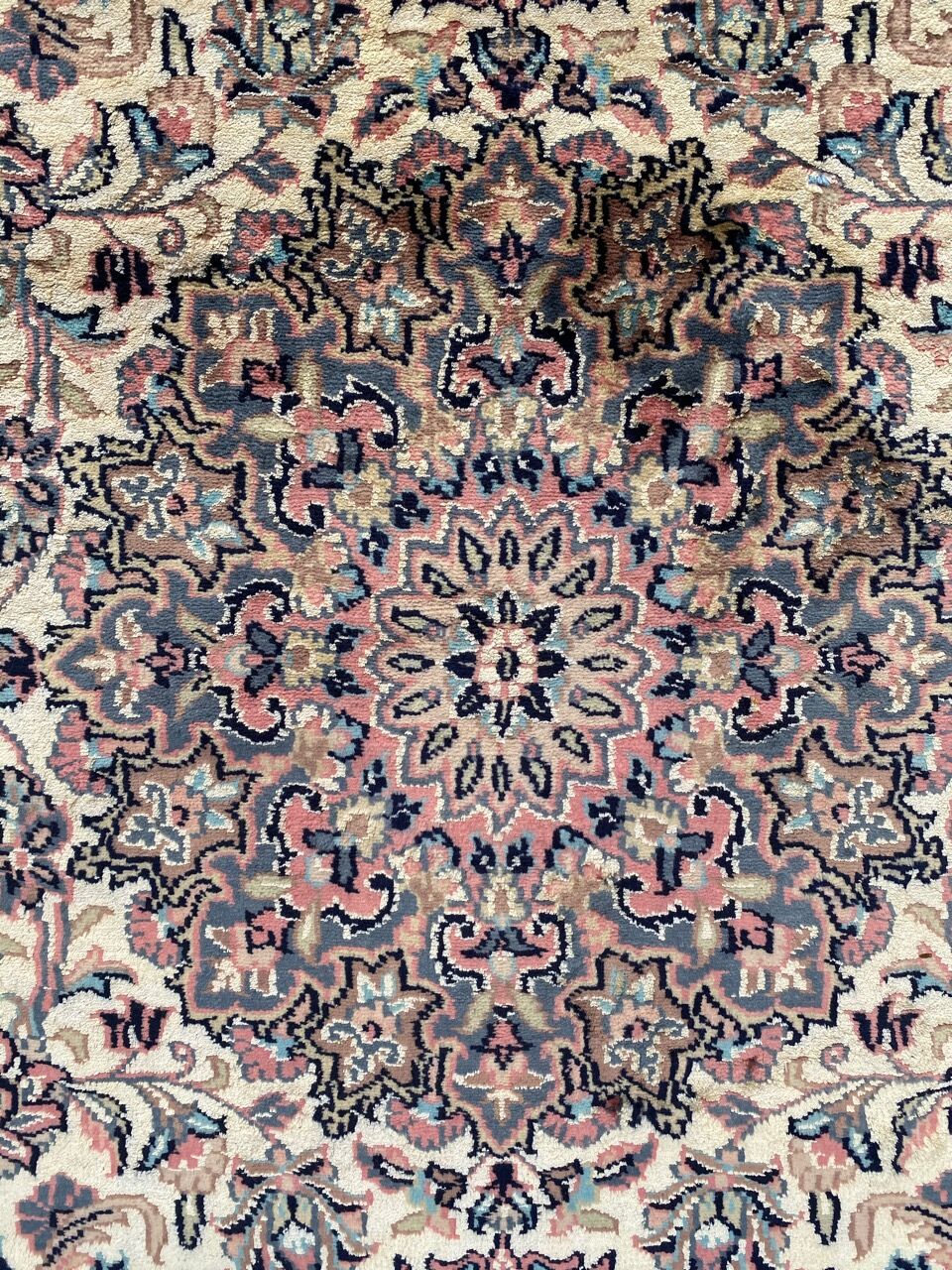 Pakistani carpet  - 126x194cm