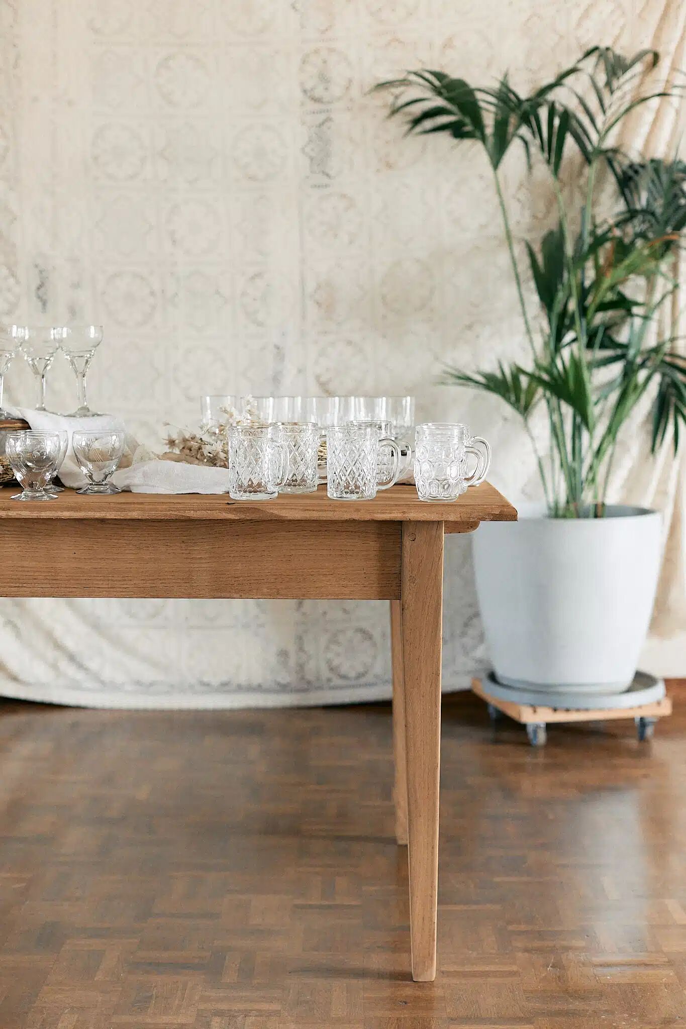 Wooden table "Rose"