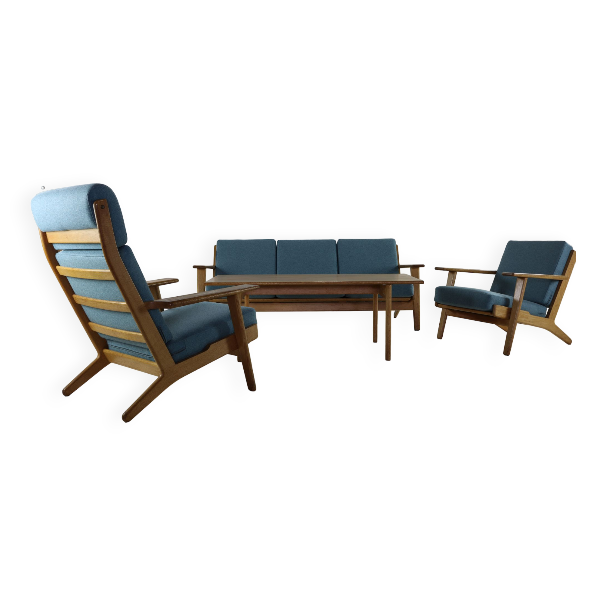 Complete danish design oakwood Hans Wegner lounge set