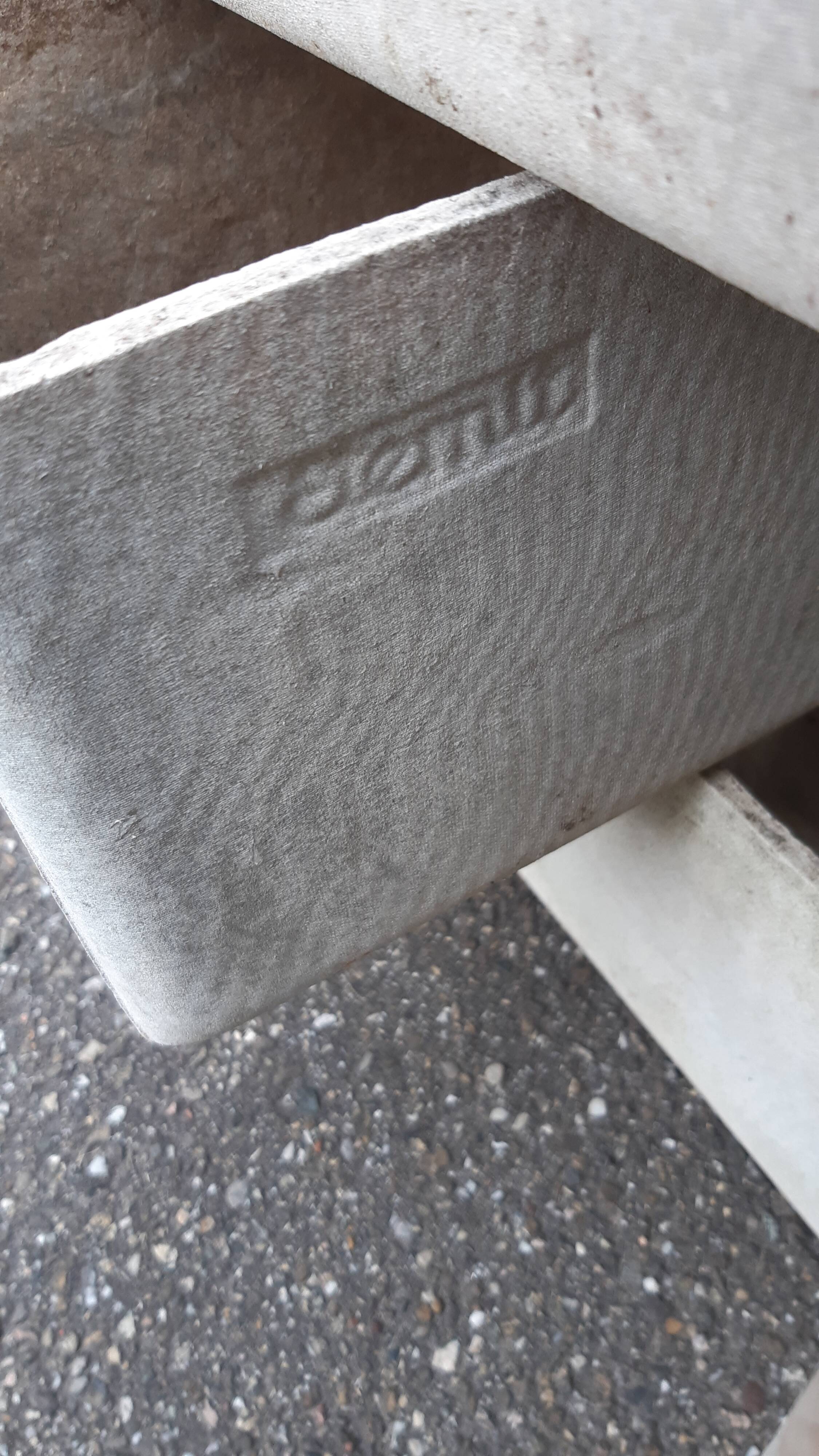 Set of 6 vintage Eternit edition planters