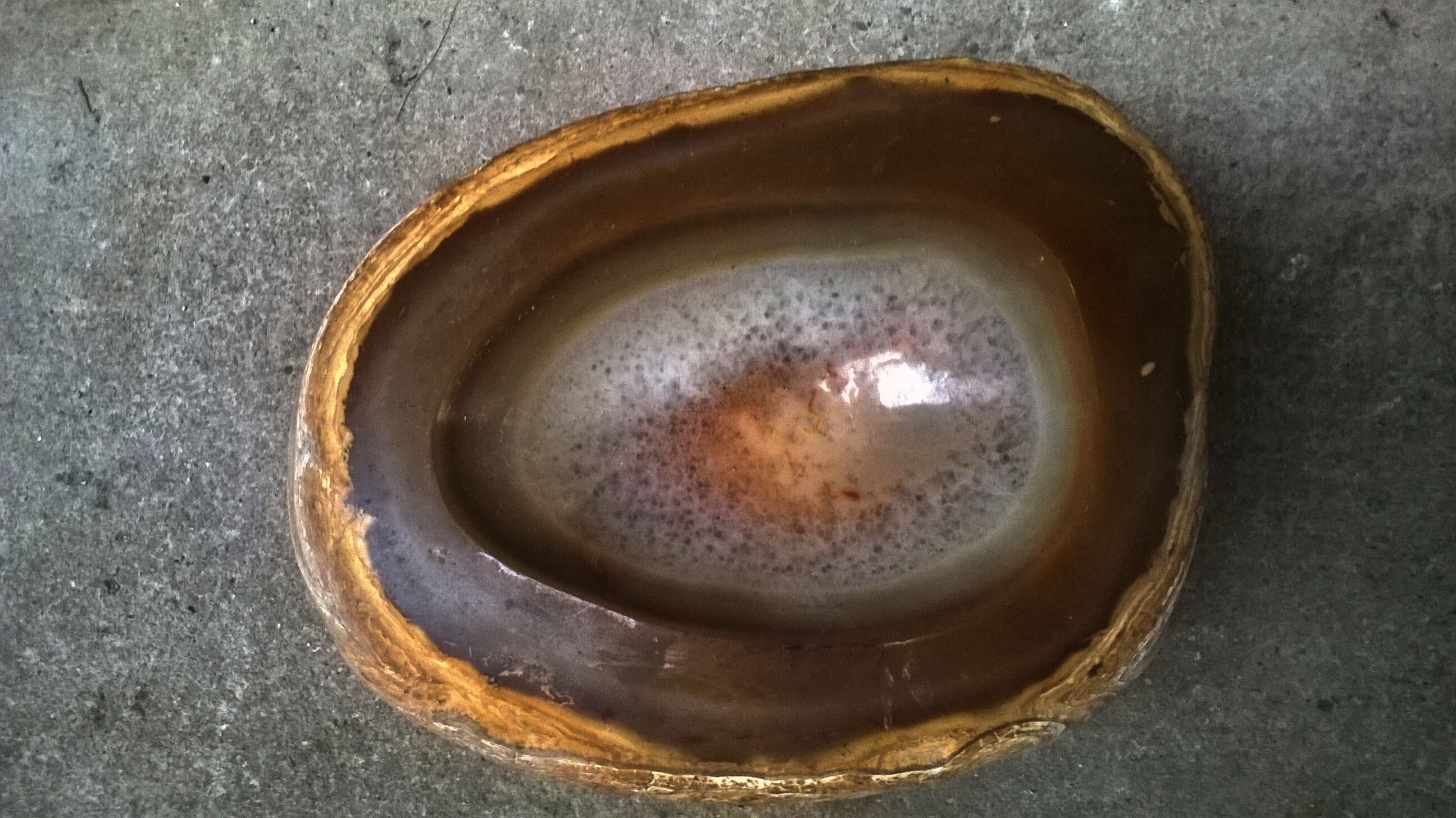 Natural stone ashtray