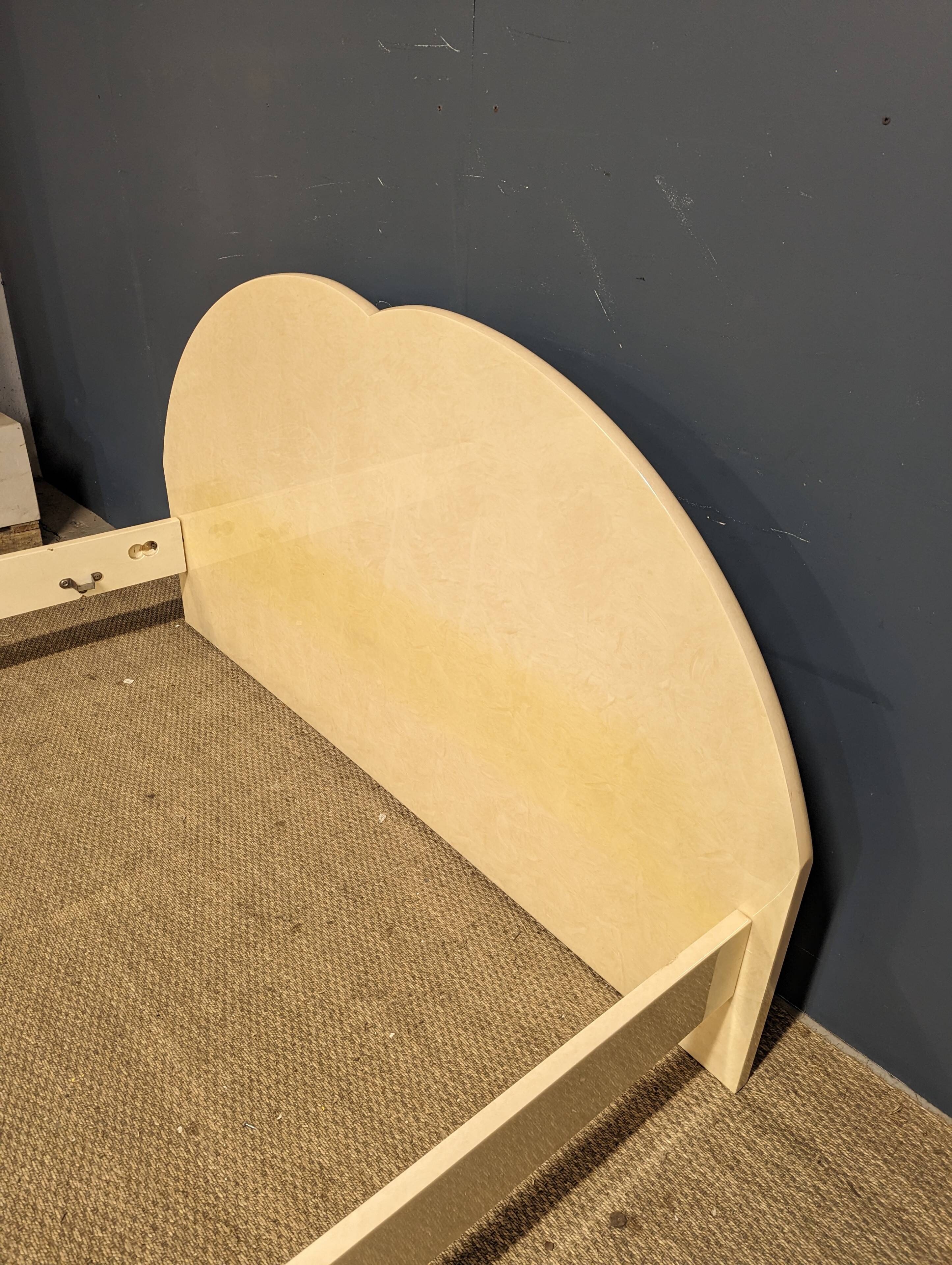 Lacquered bed by Eric Maville