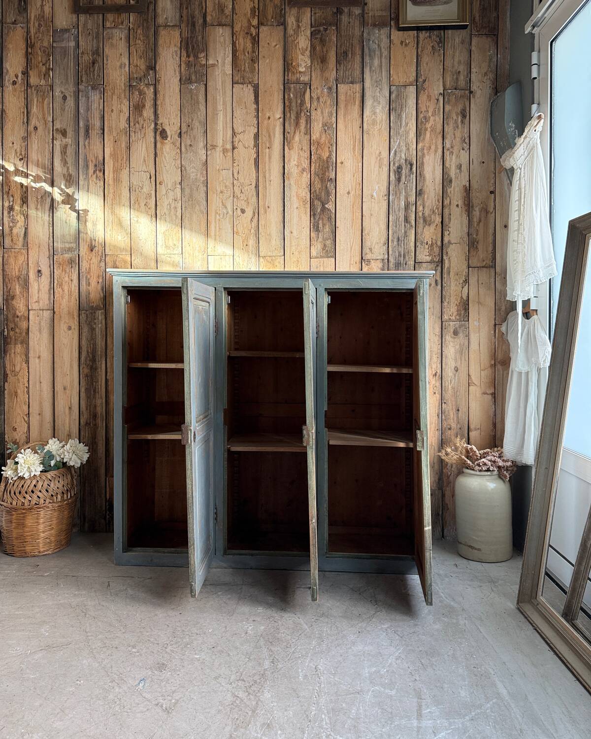 Old three-door workshop cabinet (renovated)