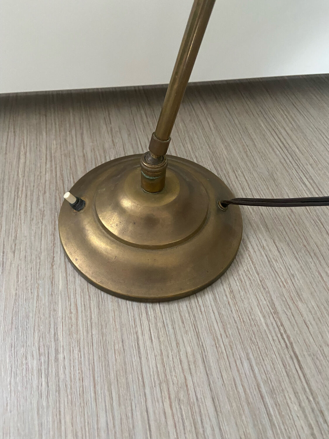 Bronze lamp