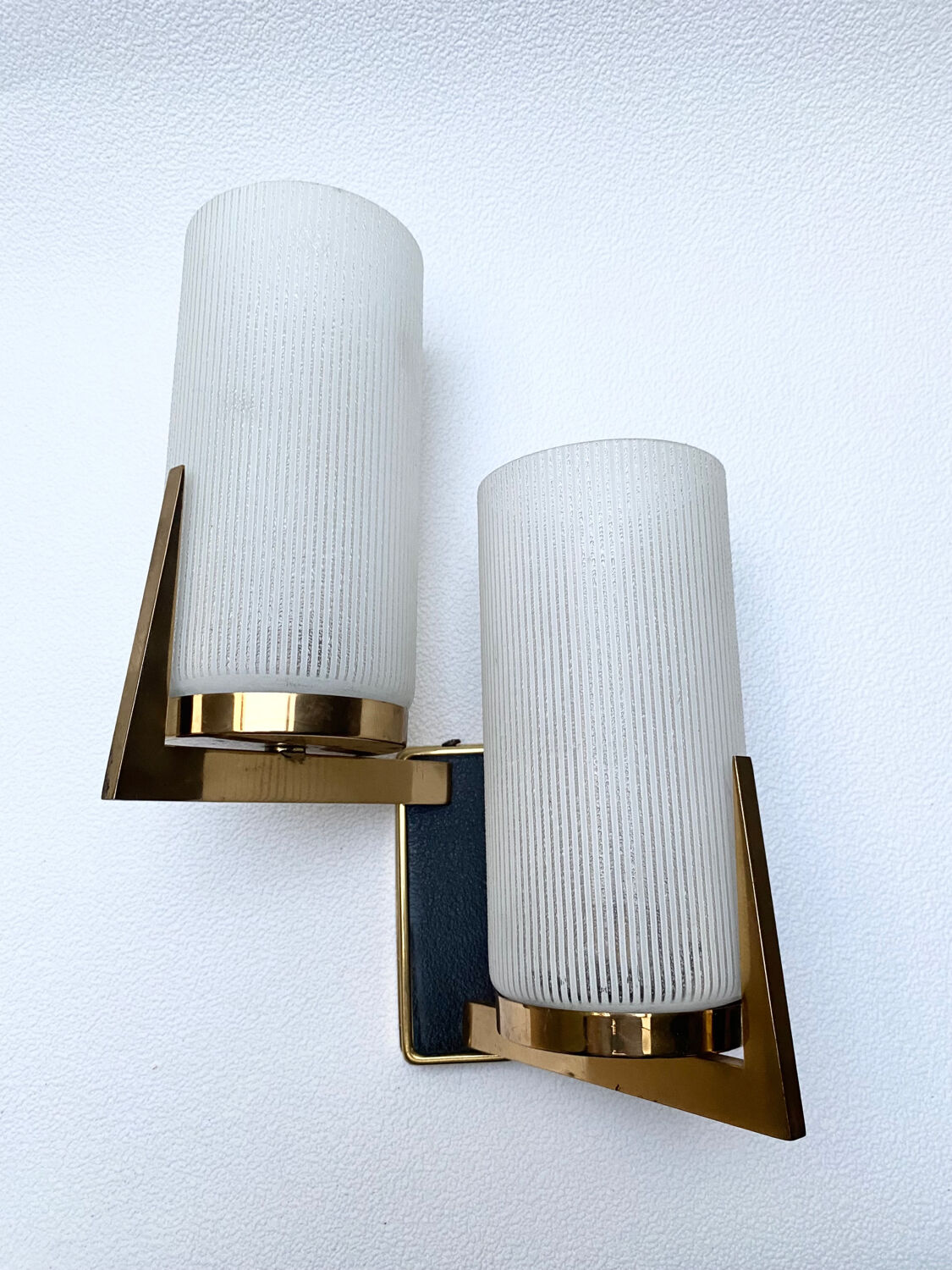 Wall sconces