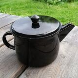 Black enamelled teapot