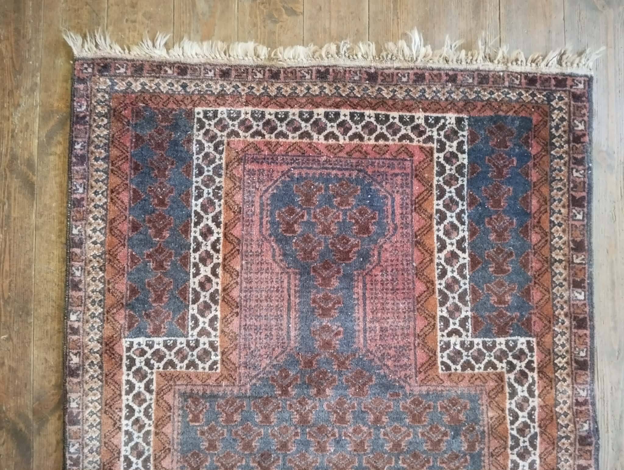 Handmade Afghan Belouch rug 138x91cm