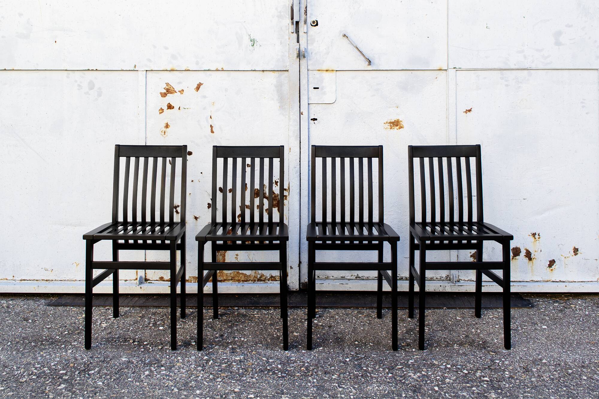 Sedie Milano di Aldo Rossi per Molteni 1988