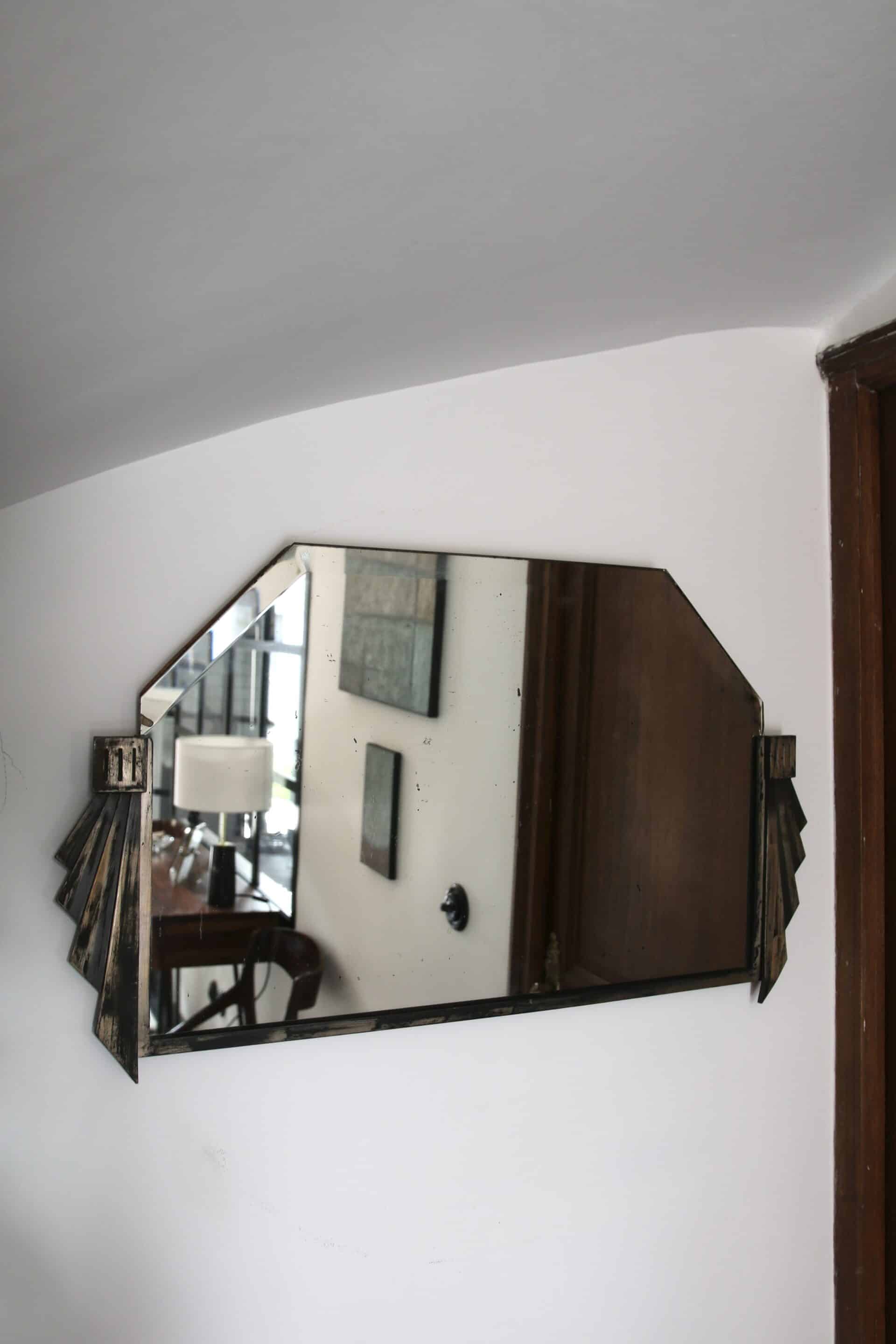 Bevelled mirror from the Art Deco period and style, 1930-40.