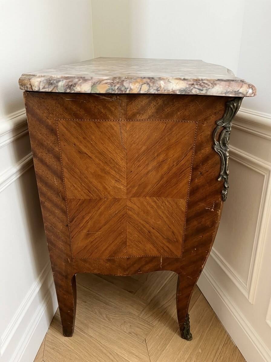 Antique Louis XV commode in wood and marble