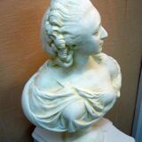 Bust countess of barry patinated in staff
