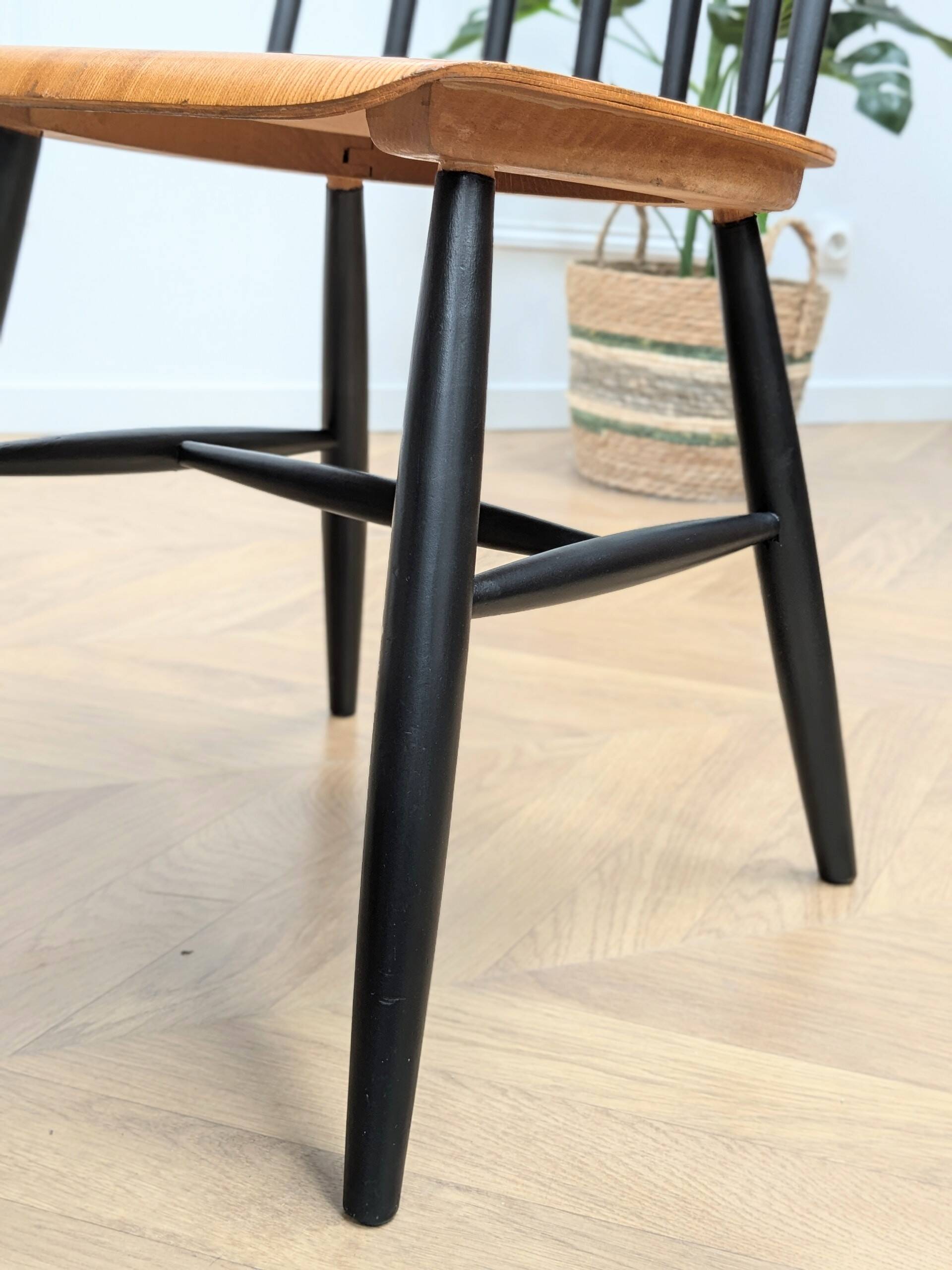Lot de 5 chaises Fanett Ilmari Tapiovaara
