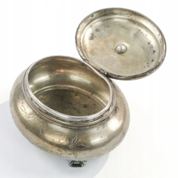 R8D Albert Kohler - elliptical sugar bowl in eclectic style