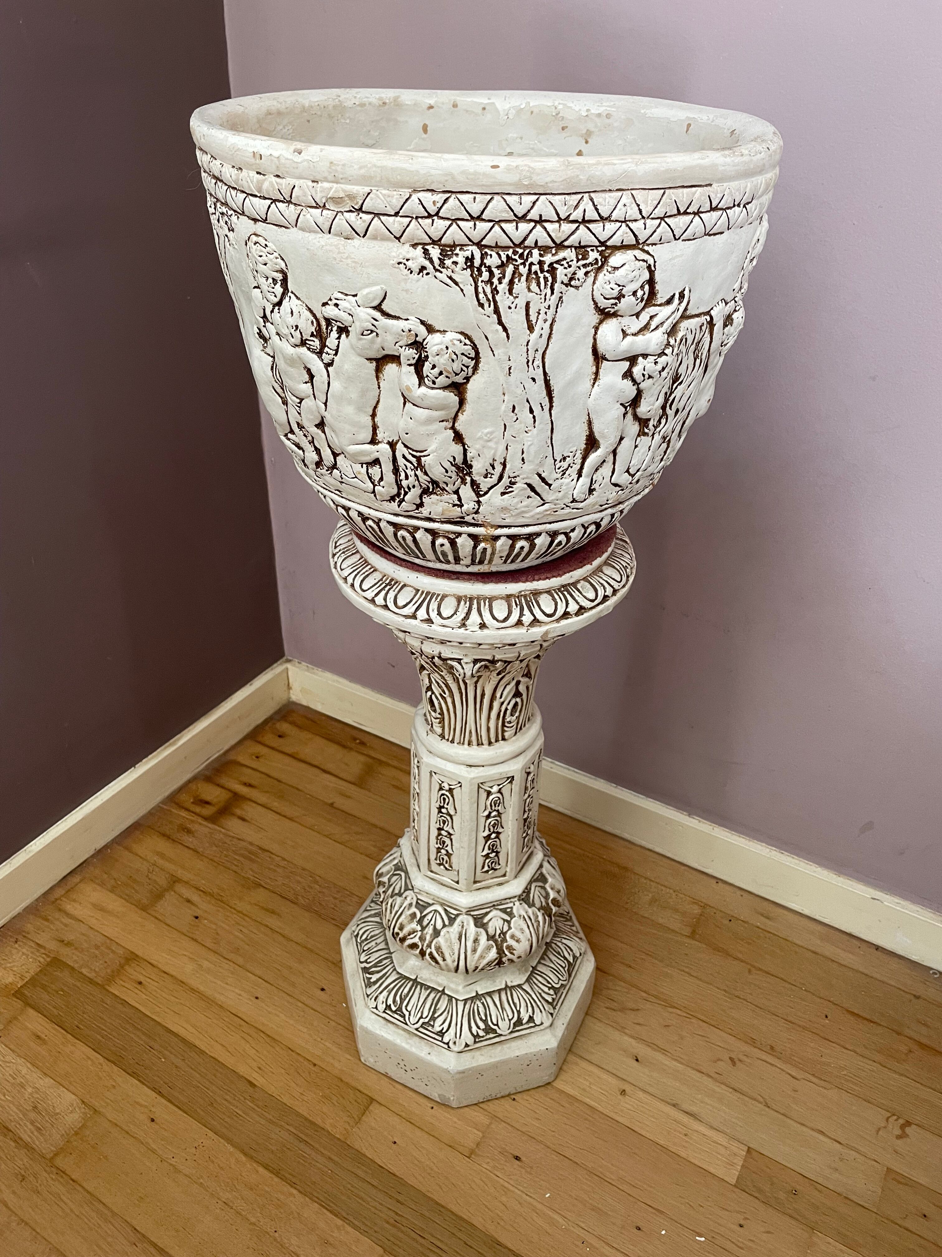 Plant holder plaster column