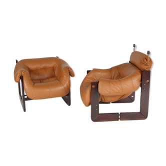 Pair of leather and rosewood from armchairs Percival Lafer, 1960