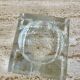 Cendrier pavé de verre