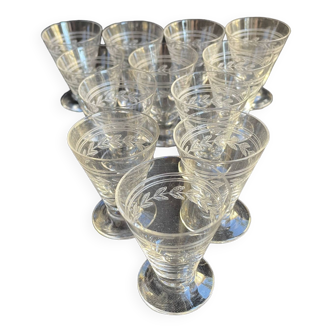 12 liqueur glasses – guilloché crystal – art deco