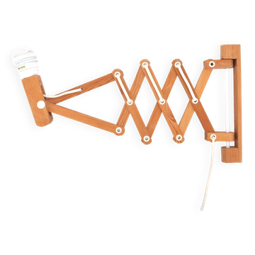 Extendable wooden wall lamp by Translandia, 1960s.
