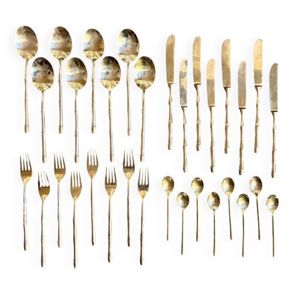 32 couverts manche bambou en métal doré