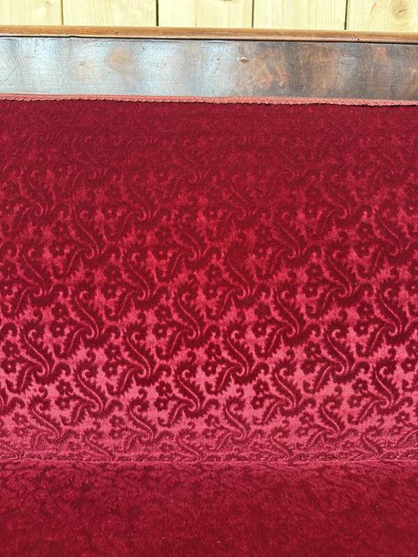 Canapé banquette époque Restaurarion velours rouge