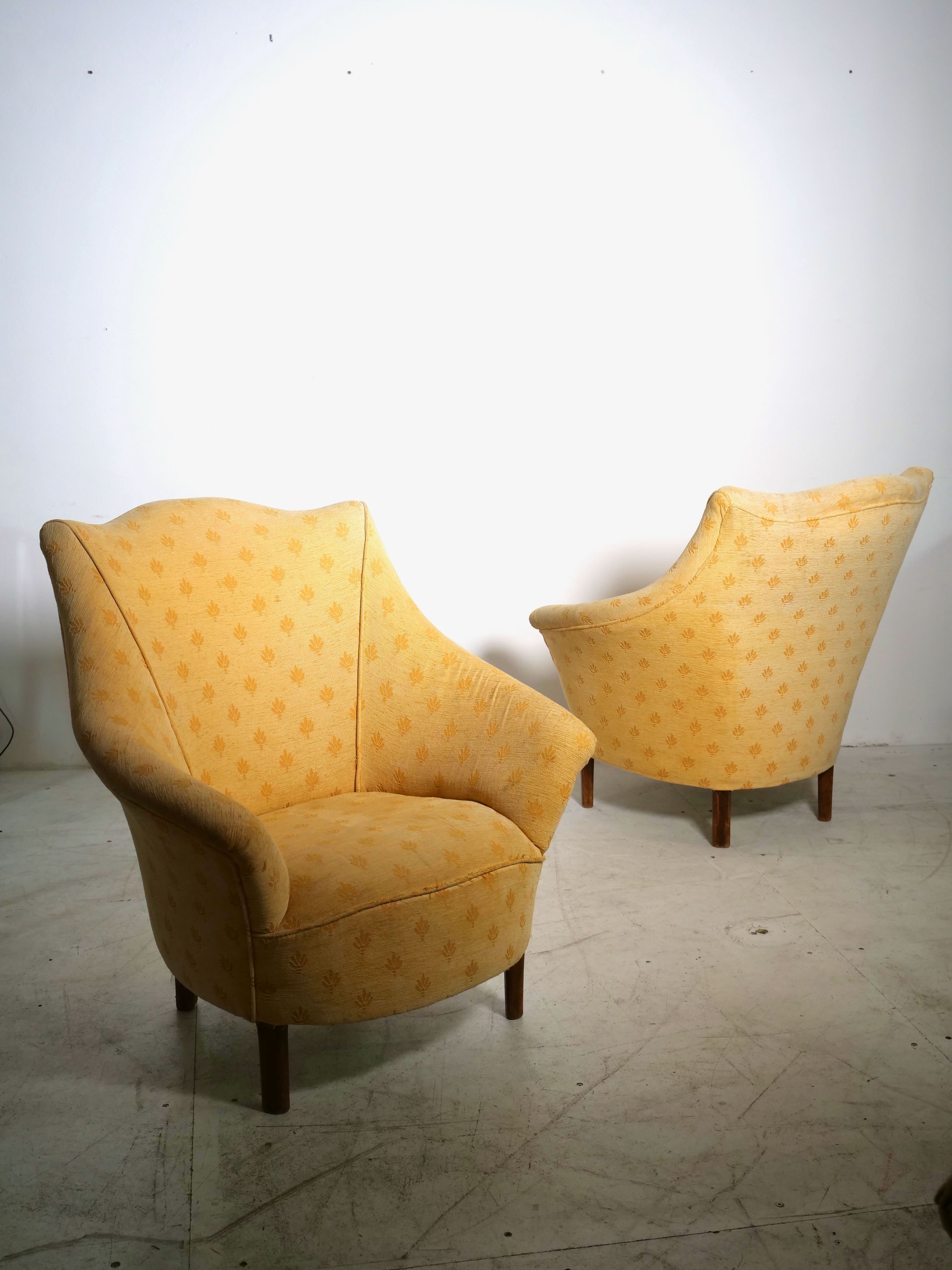 Pair of yellow vintage armchairs