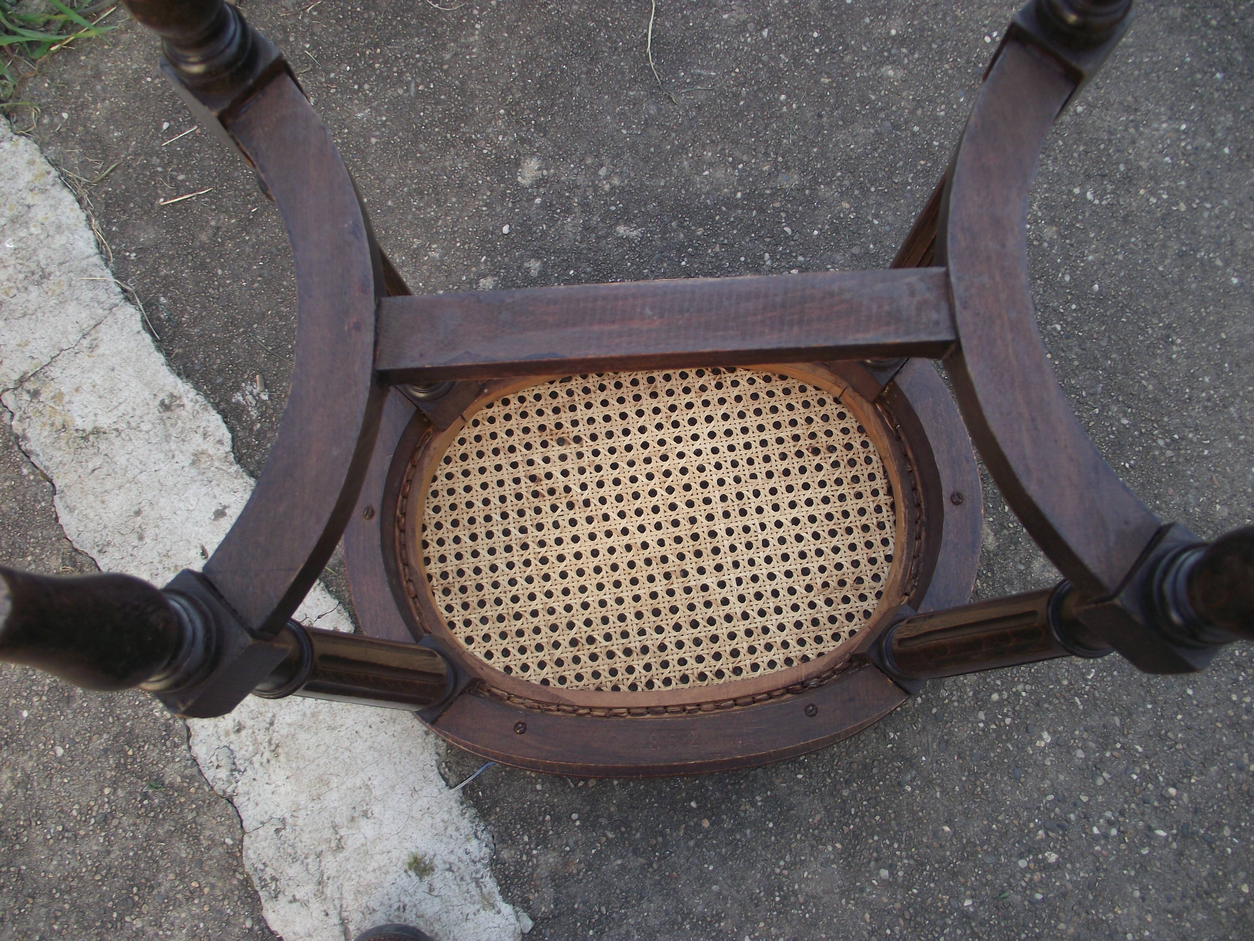 Piano stool in the style of Louis XVI, canned