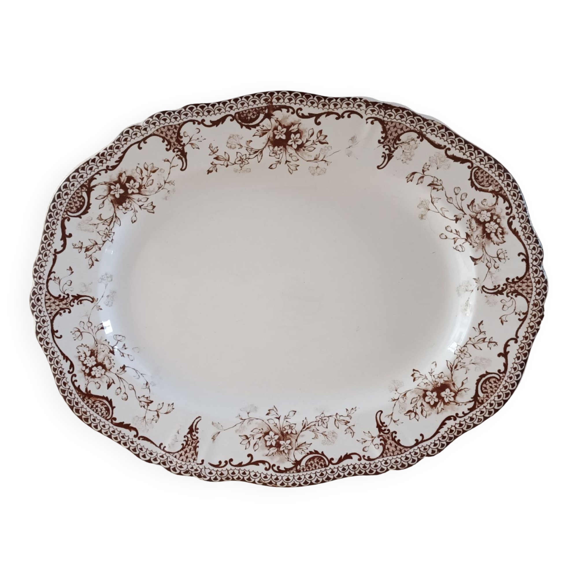 Plat de service terre de fer Made un England
