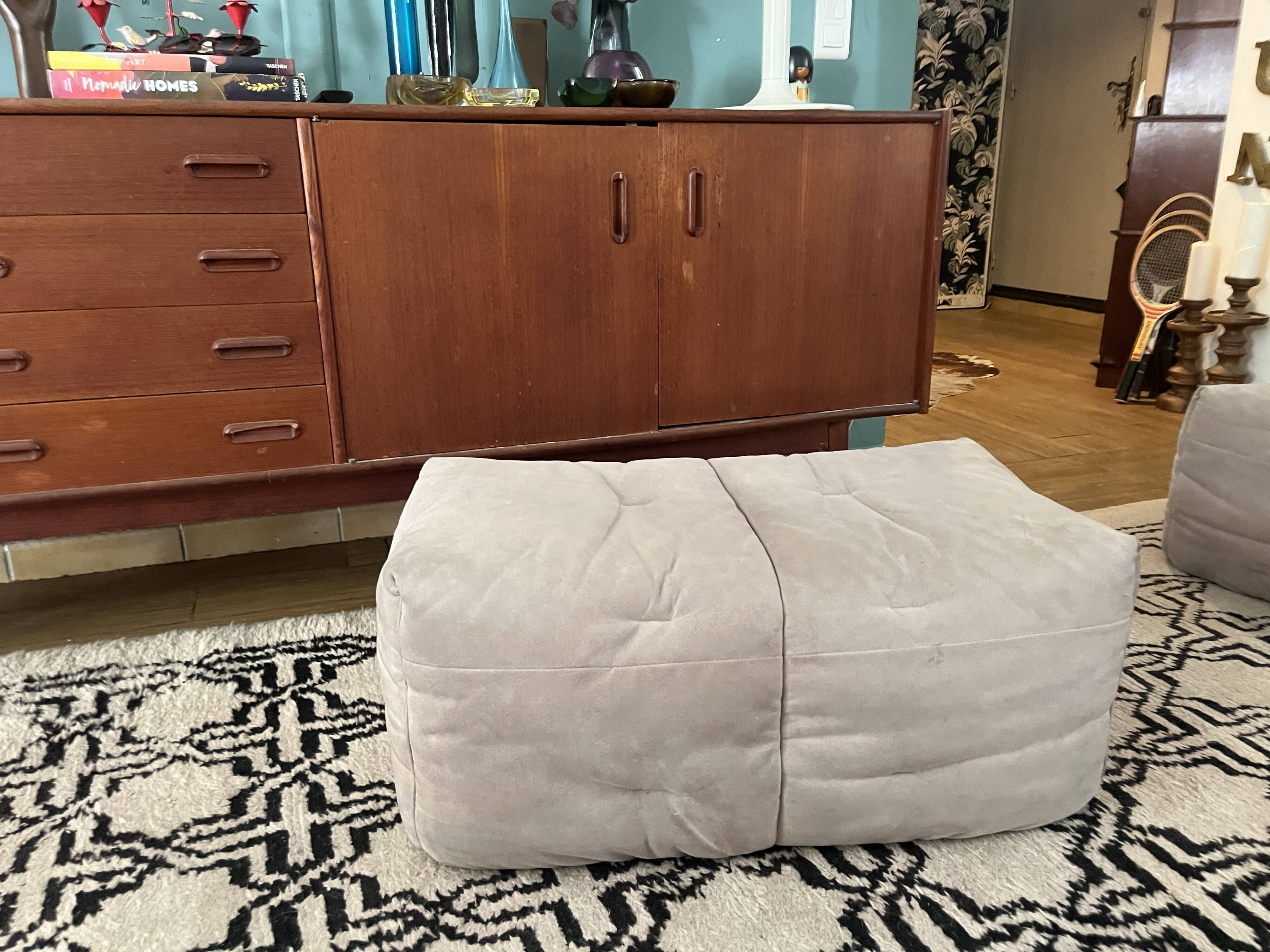 Vintage Ligne Roset pouf
