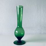 Vase vert en verre