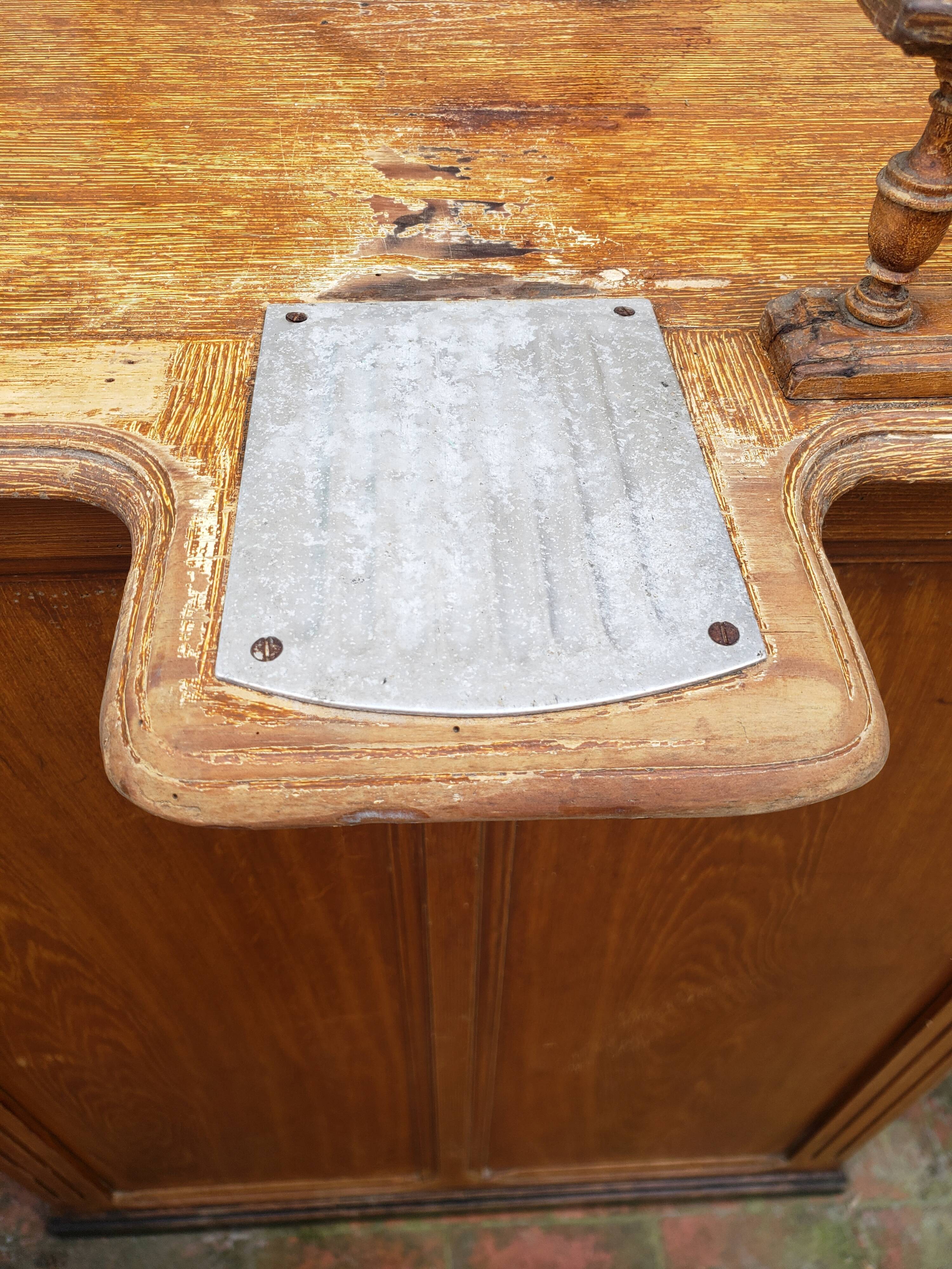 Counter box store furniture store 1900