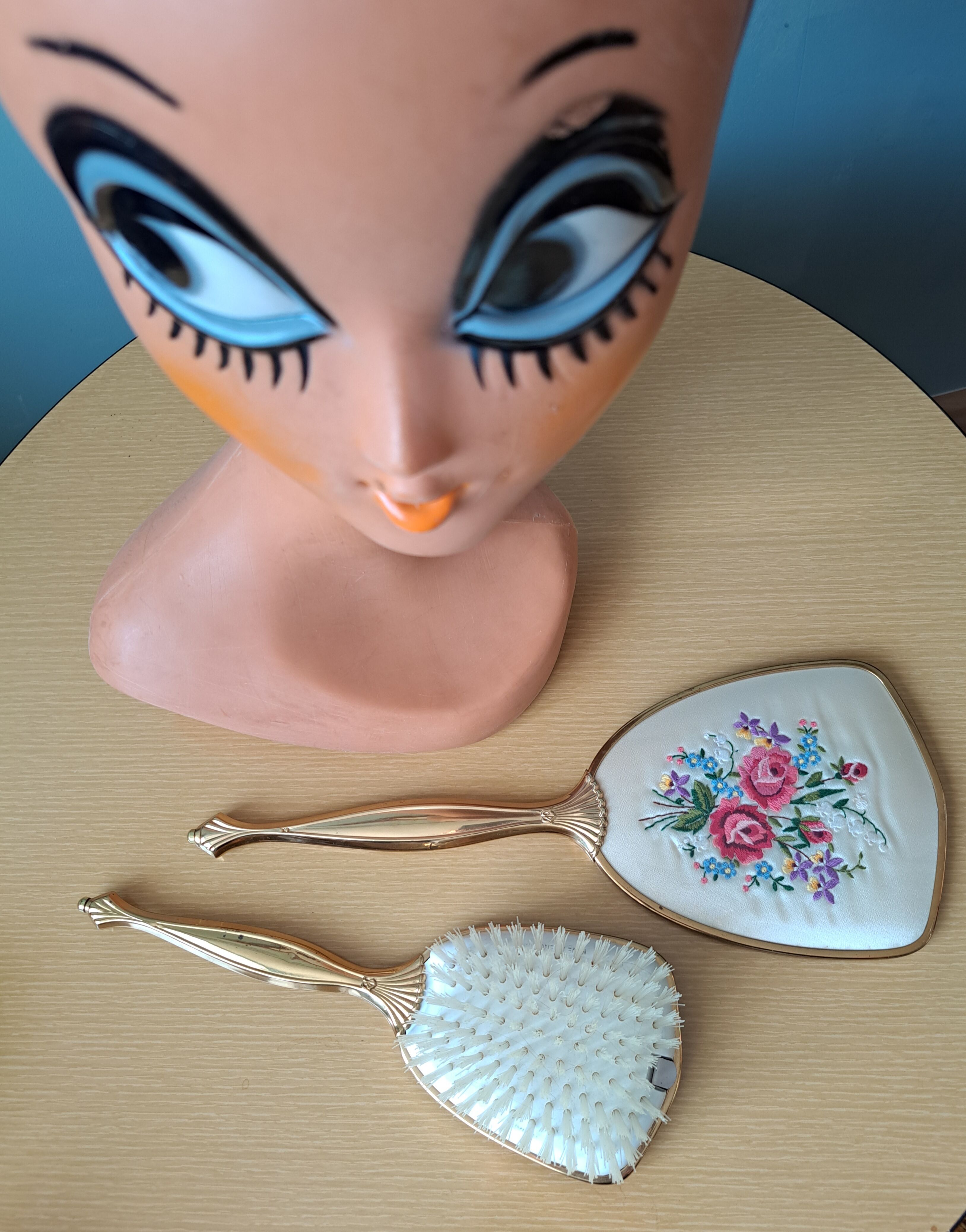 GLAMOUR 1920 Set Vanity Satin embroidered Brass