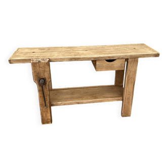 Carpenter's workbench