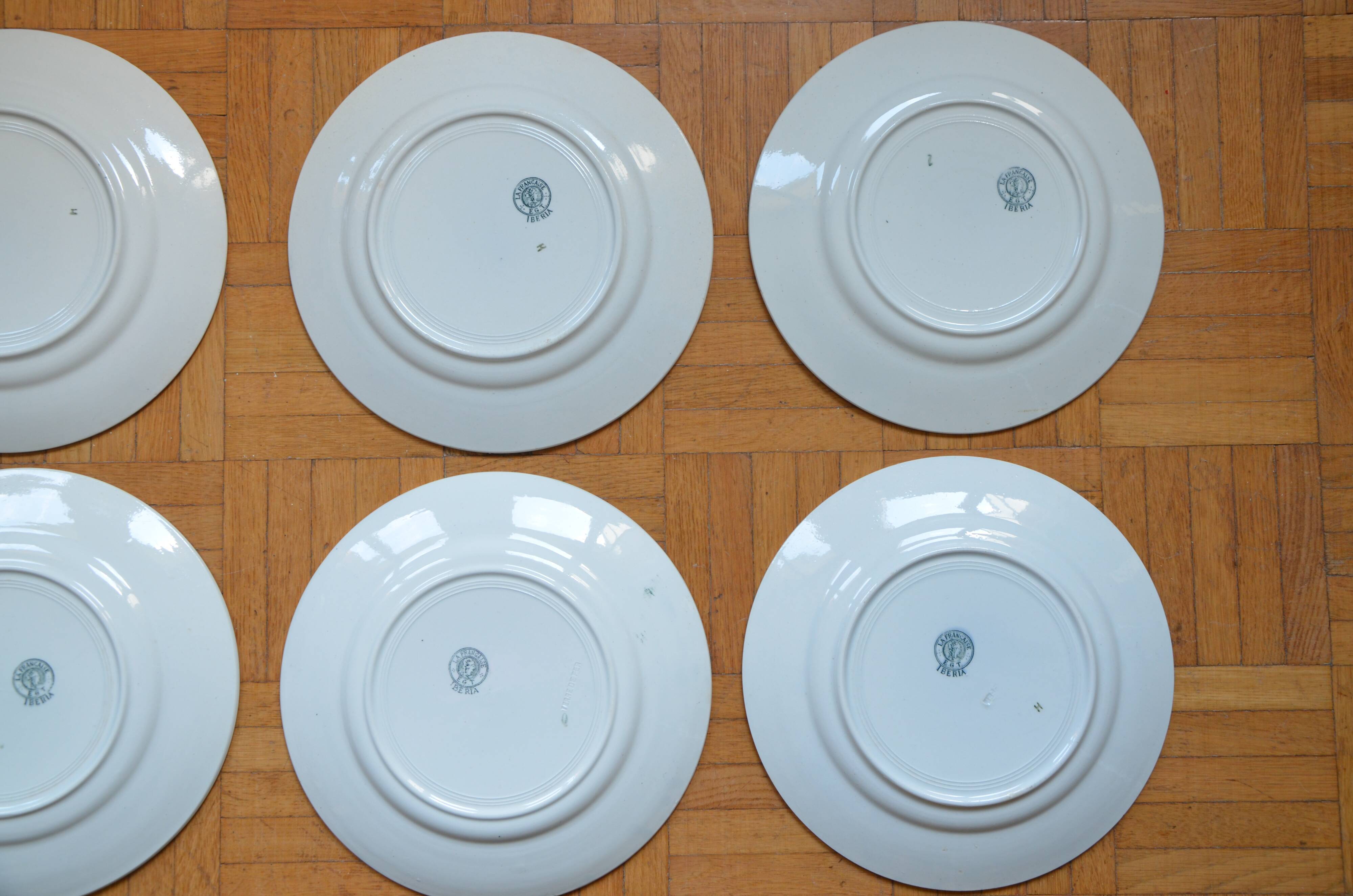 Lot de 8 assiettes Saint Amand, collection Iberia