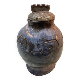 Ceramic pot