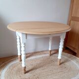 Round table with flaps restyled