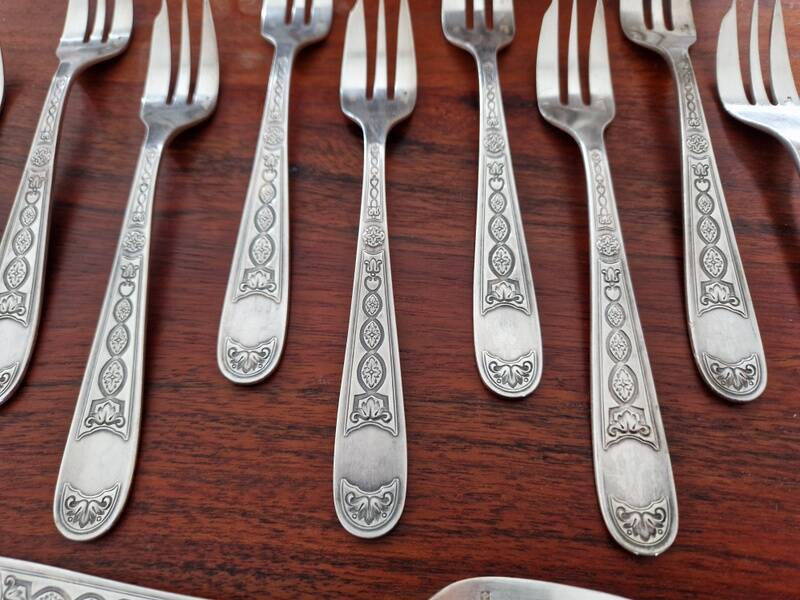 Christofle - Set of 12 Villeroy model silver-plated cake forks