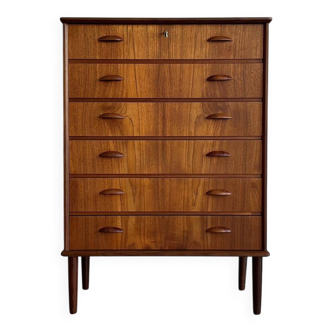 Vintage Danish chest of drawers in teak