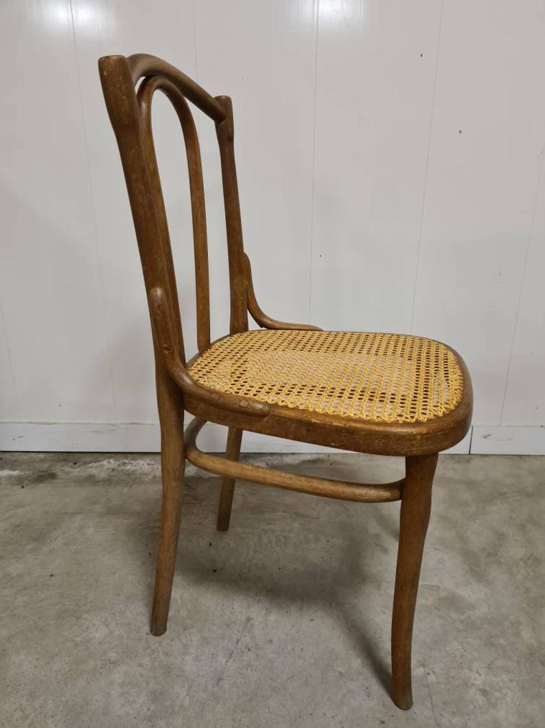 Old Thonet bistro chair