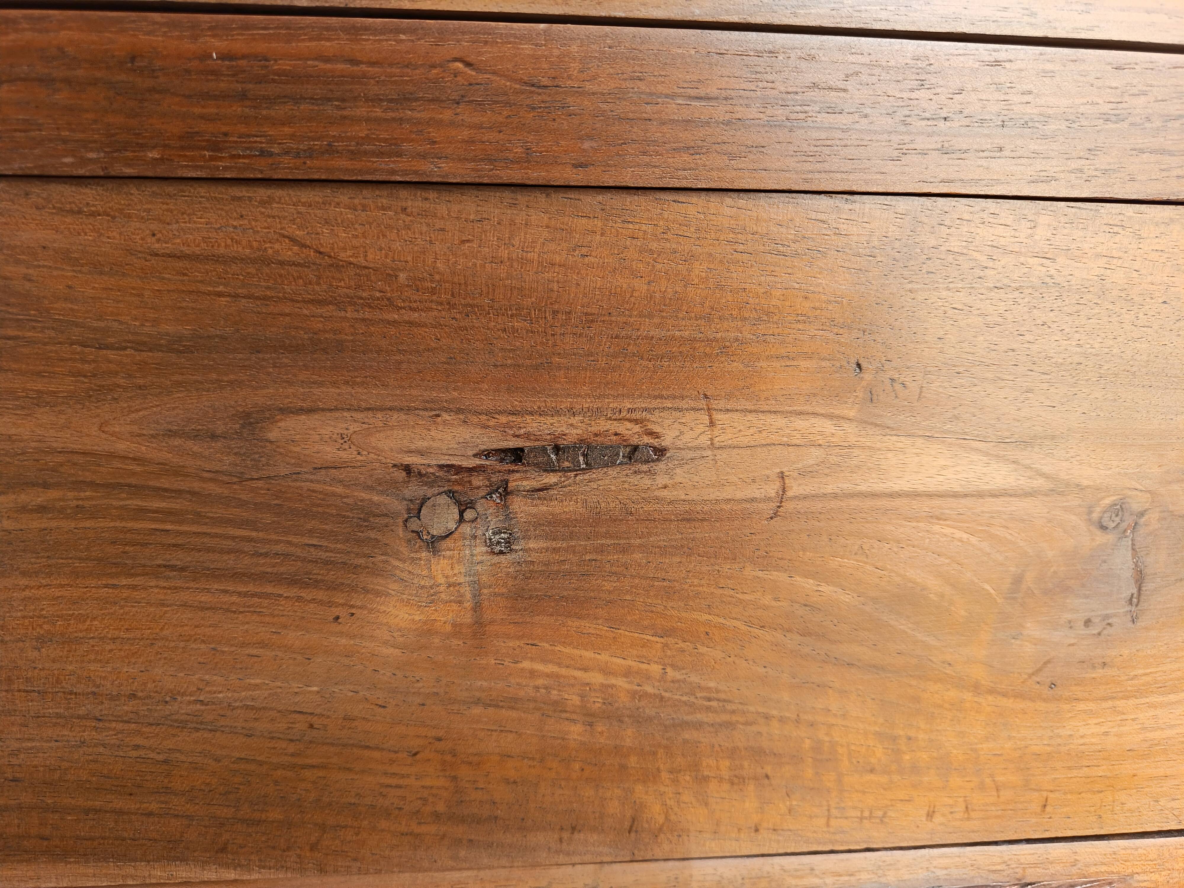 Art Deco chest of drawers