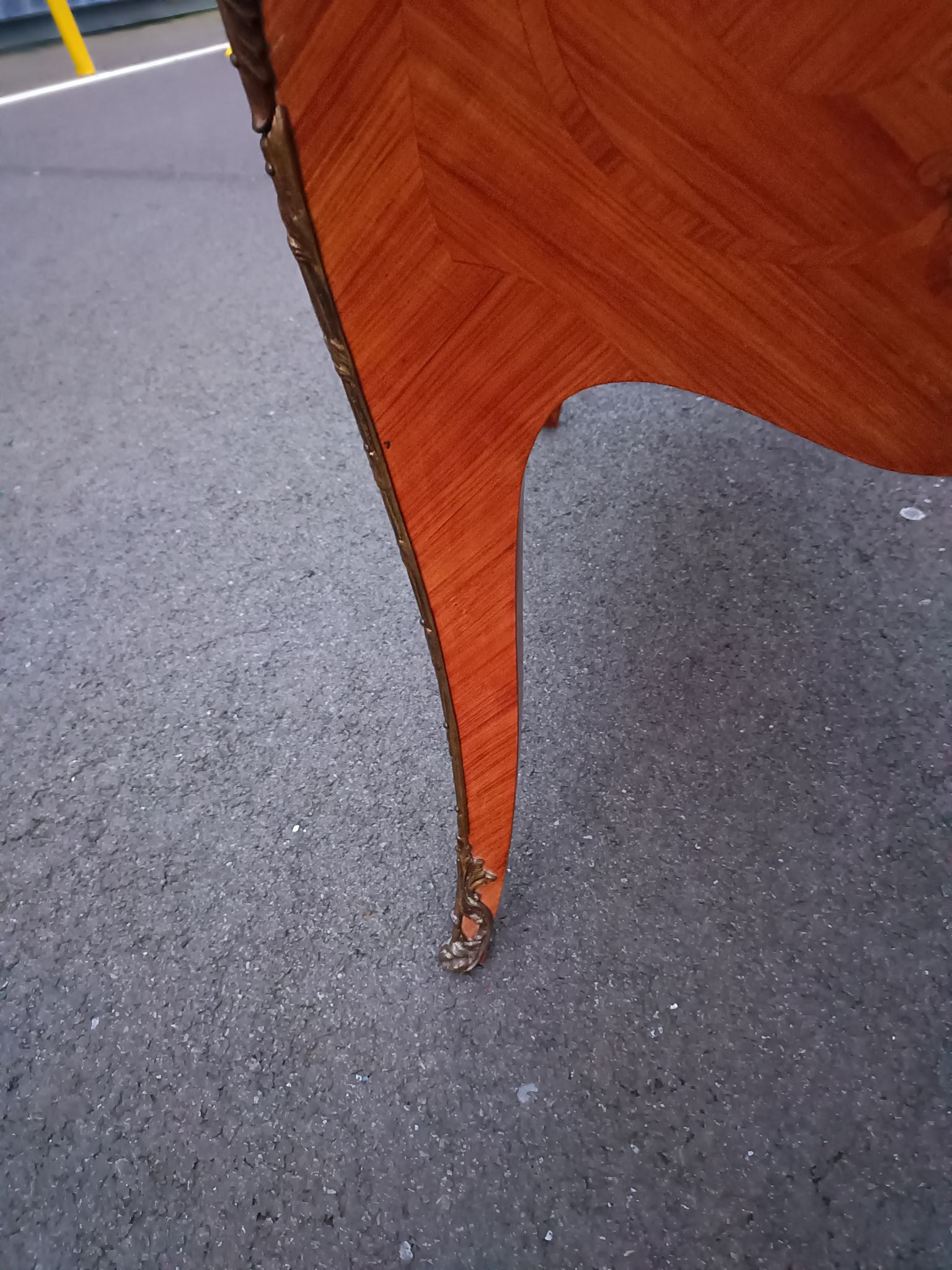 Chest of drawers marquetry marble top