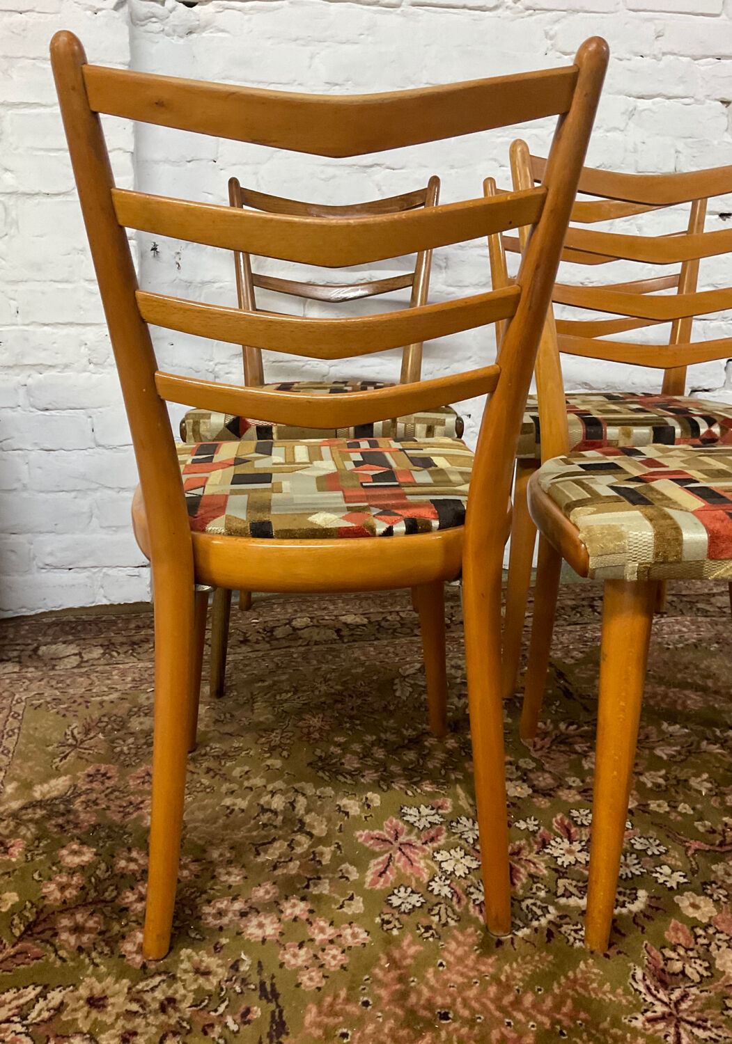 Series of 4 Scandinavian chairs from the 50s and 60s