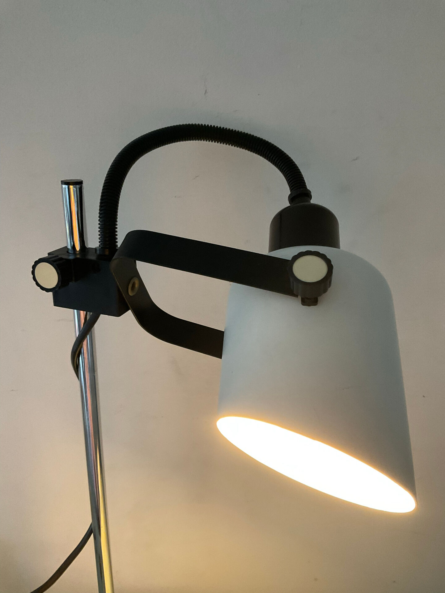 Lampe de bureau articulée des années 80