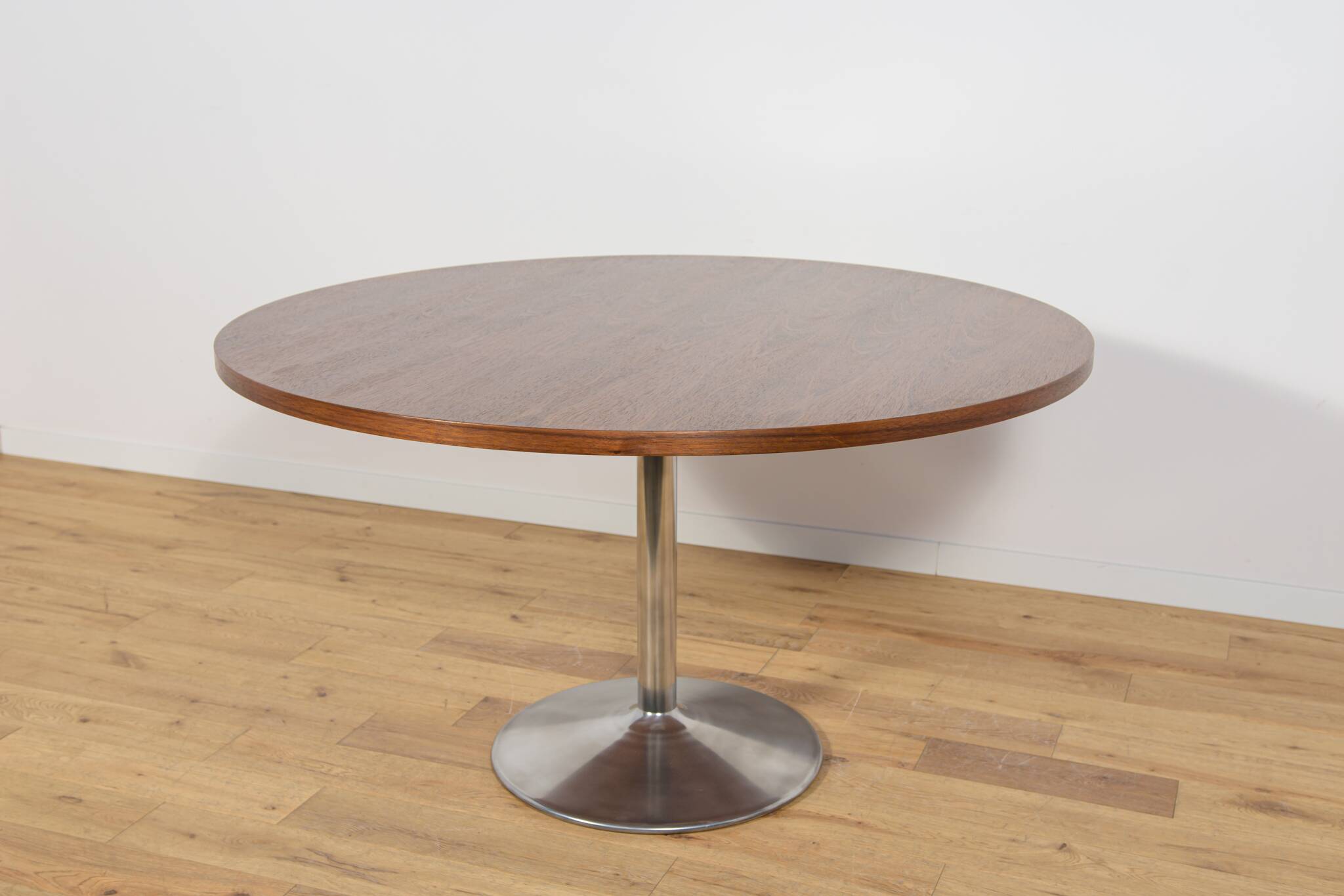Table à manger ronde moderne du milieu du siècle, Danemark, années 1970