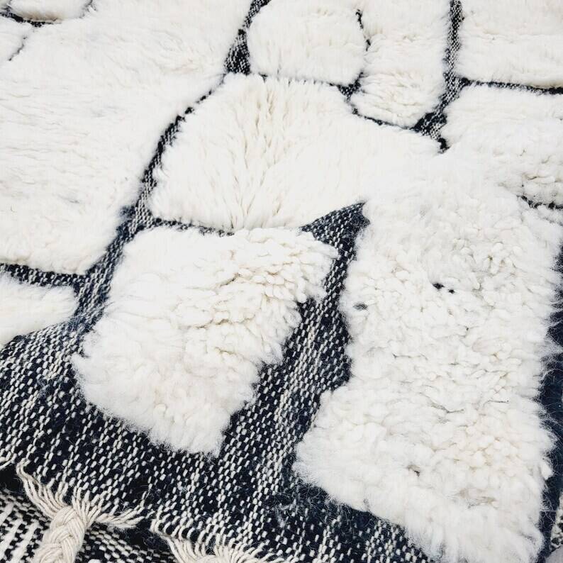 Handmade Moroccan wool rug, 150/250cm