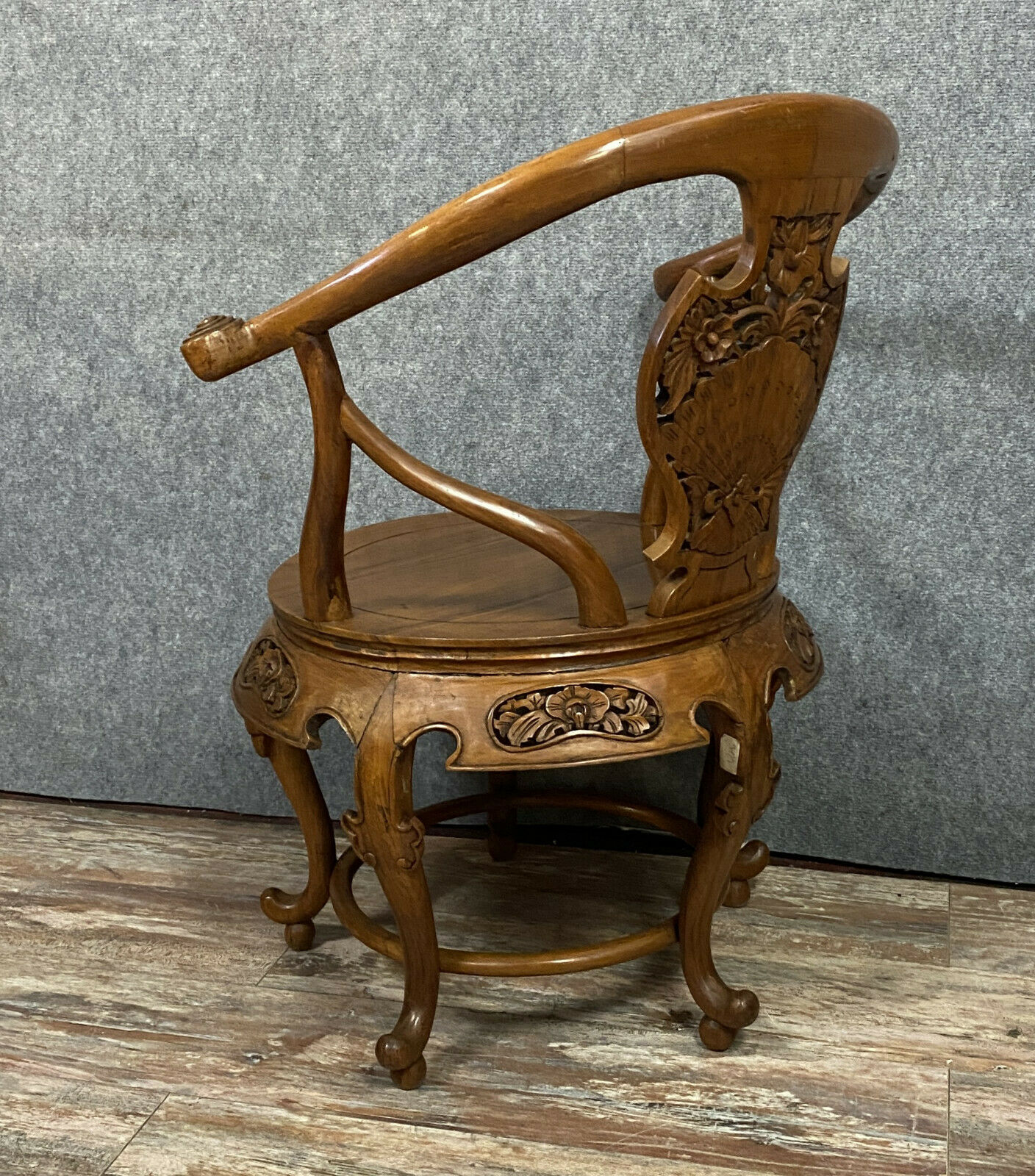 Pair of chinese chairs in exotic wooden barrel shape around 1900-1920